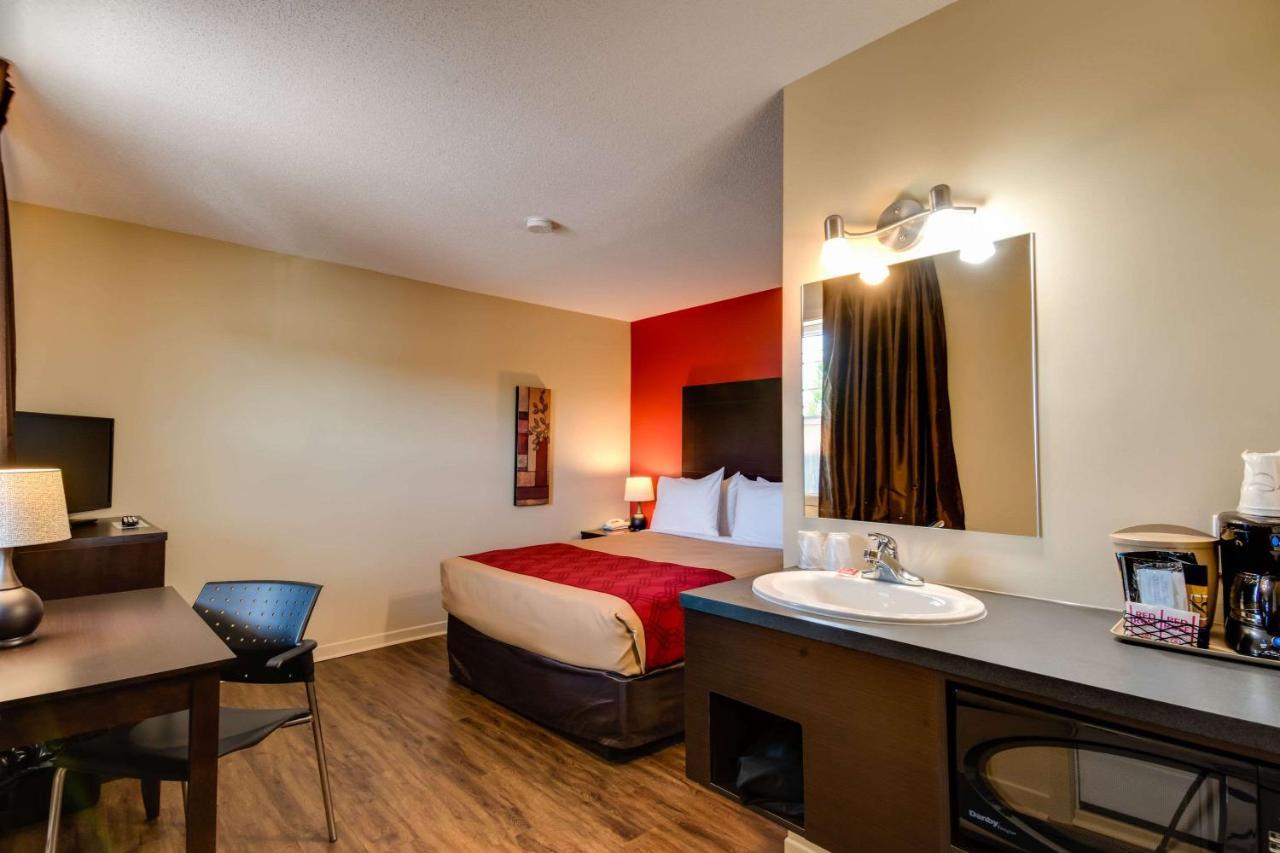 Econolodge Inn&Suites St-Apollinaire Saint Apollinaire Extérieur photo