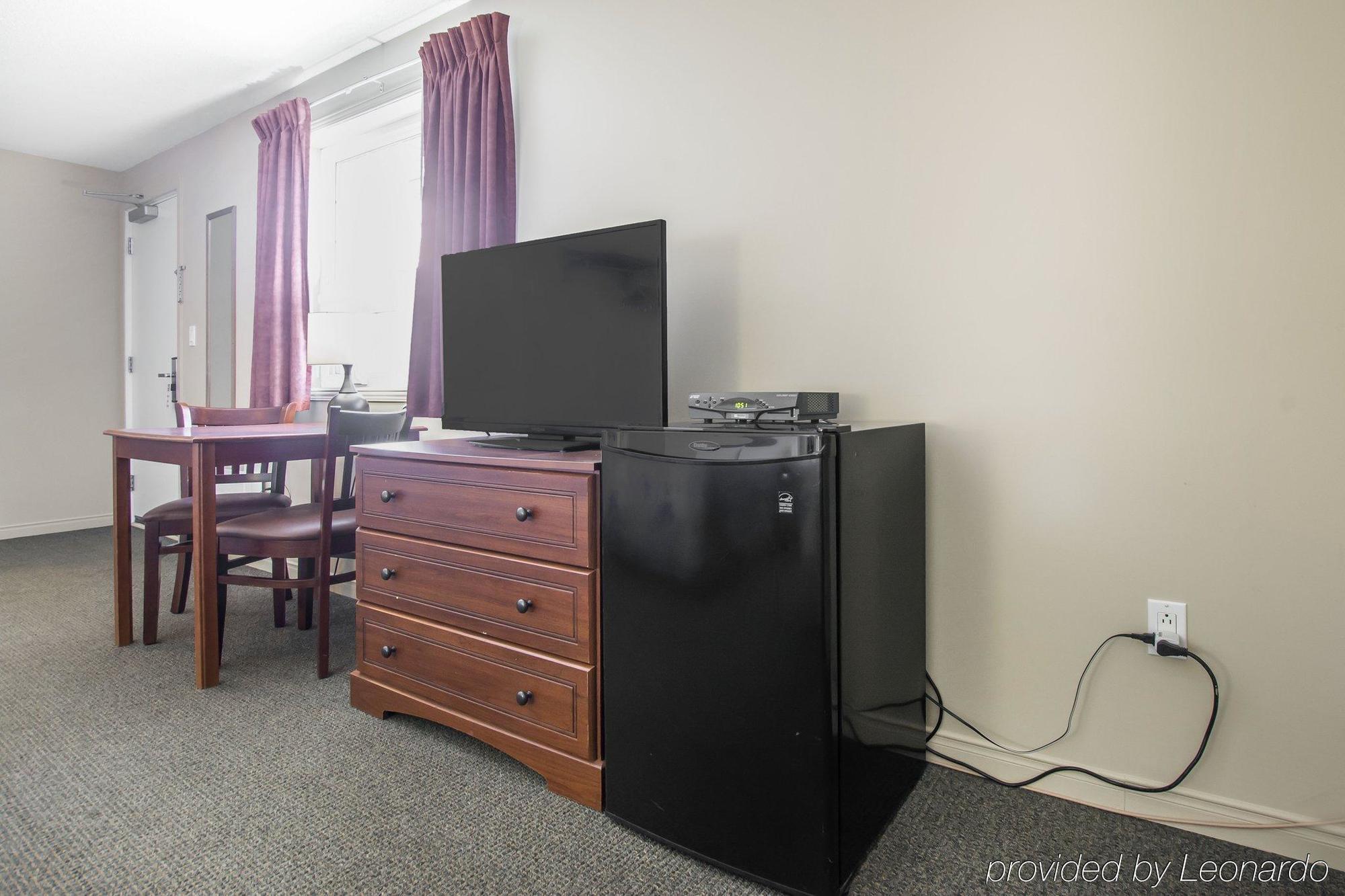 Econolodge Inn&Suites St-Apollinaire Saint Apollinaire Extérieur photo